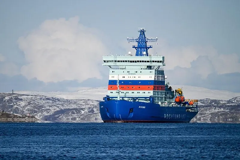 Верховный суд РФ рассмотрит жалобу по банкротству Мурманского морского пароходства: кредиторы требуют субсидиарной ответственности семьи владельца, тем временем арктическую нишу занимают иностранные компании.