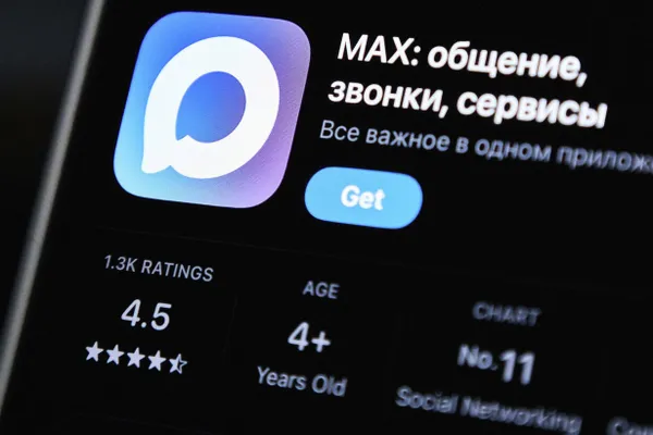 Ведомство считает решение Apple политически мотивированным и обратилось в ФАС. Удаление лишит пользователей пуш‑уведомлений и возможности скачивать или обновлять ряд сервисов.