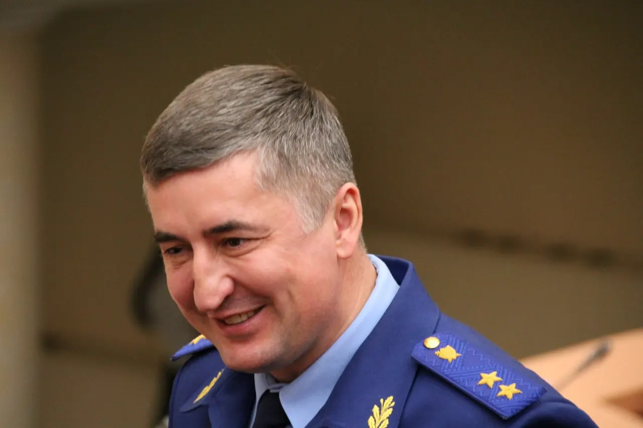 Указ президента от 28 июня: Филипенко переведён на пятилетний срок в Воронежскую область. В Саратовской области новым прокурором стал Роман Пантелеев.