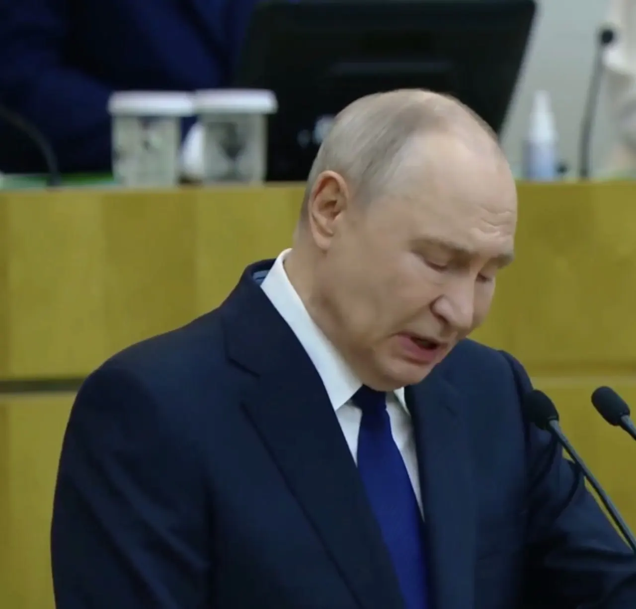 Путин заявил об устойчивости экономики и финансовой системы на фоне обсуждения бюджета и тарифов; подчеркнул суверенитет, поддержку военных и участников СВО.