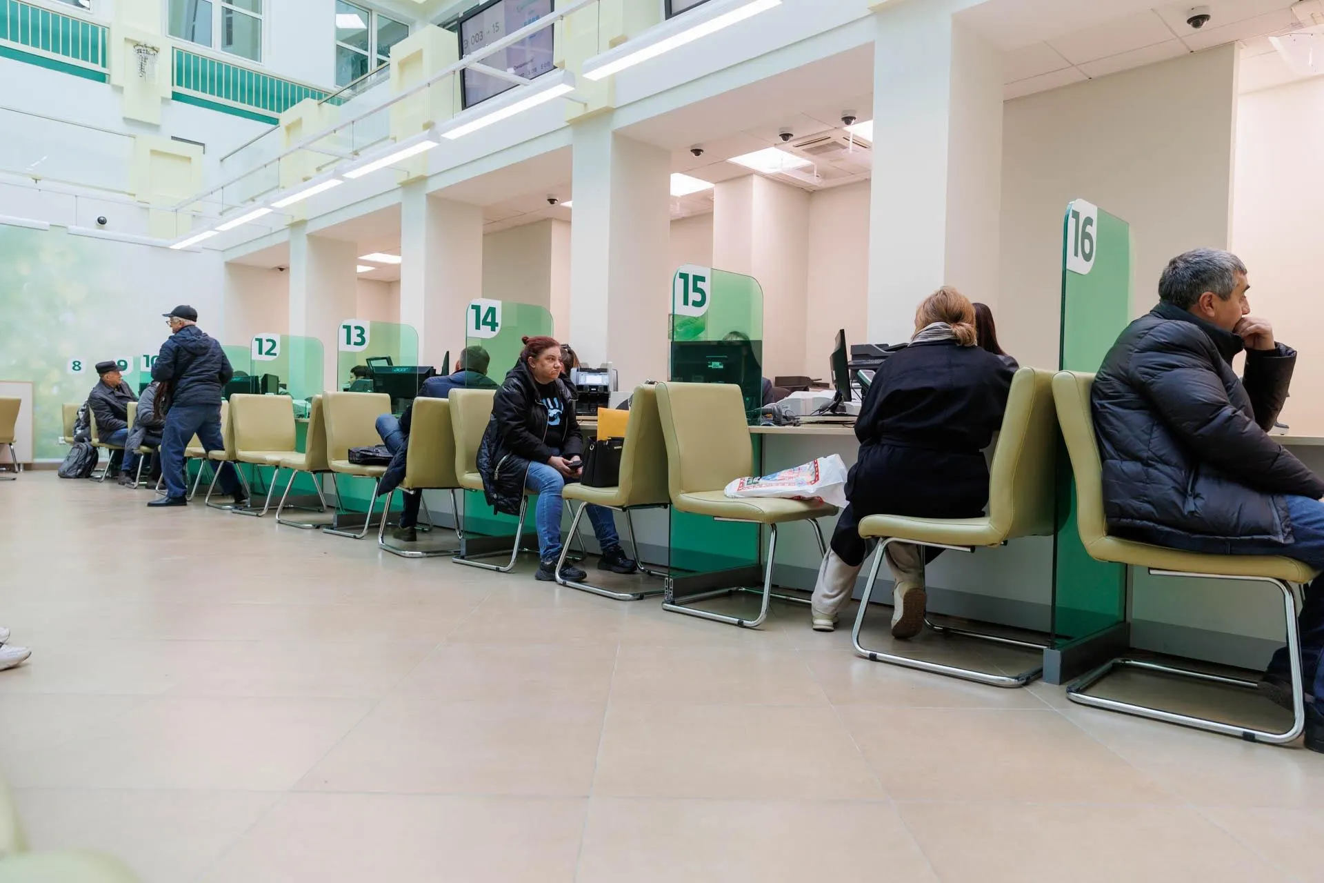 Разбираемся, что может означать дефолт для экономики и граждан, какие риски и сценарии существуют, и что ждёт россиян в ближайшее время.