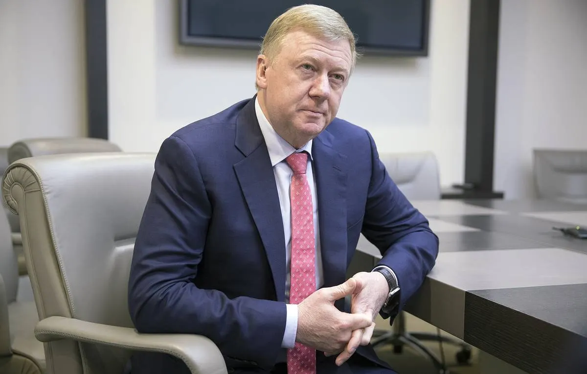 Судебные приставы возбудили исполнительное производство об аресте активов бывшего главы «Роснано» Анатолия Чубайса на сумму 5,5 млрд рублей на основании решения Арбитражного суда Москвы по иску госкорпорации.