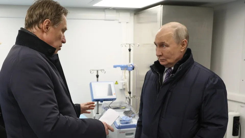 Президент потребовал от Минздрава увеличить охват репродуктивных обследований мужчин и женщин на фоне длительного снижения рождаемости и падения численности населения.