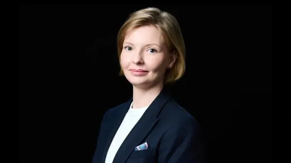 С 1 сентября администраторы доменов в зонах .ru, .рф и .su обязаны проходить идентификацию через ЕСИА. Регистраторы запускают процедуры и корпоративные сервисы для помощи компаниям в подготовке и аудите доменных портфелей.