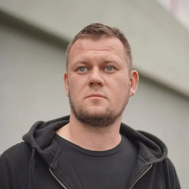 Минюст включил в реестр «иностранных агентов» украинского блогера и журналиста Дениса Казанского; он заявил, что не имеет российского гражданства и ожидал иного обвинения.