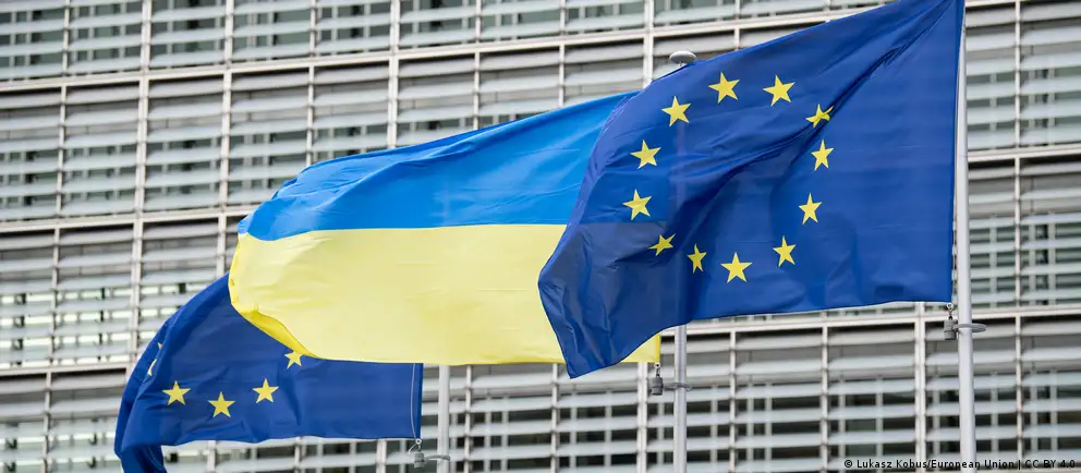 Евросоюз планирует 12 мая утвердить пакет ограничений против лиц и структур, причастных к депортации и принудительному перемещению украинских детей. Санкции станут частью стратегии по привлечению виновных к ответственности и возвращению детей.