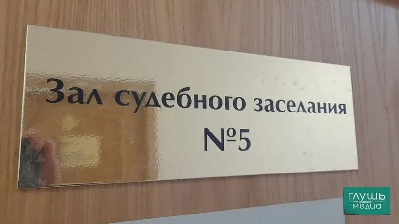 Верховный суд РФ выступил с инициативой ослабить требования к квалификации секретарей судебных заседаний и некоторых сотрудников аппарата — в том числе разрешить на эти должности студентов юридических факультетов.