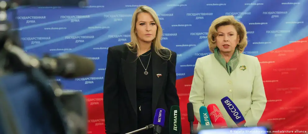 Госдума утвердила Яну Лантратову на пост уполномоченного по правам человека. Она объявила приоритетом помощь участникам СВО и их семьям, но правозащитники встречают назначение с сомнением.