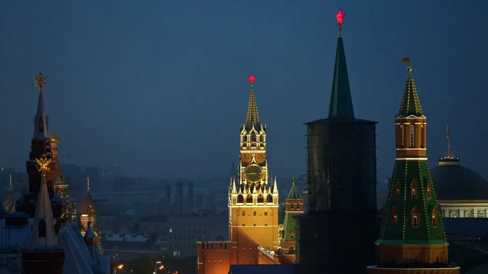 Анализ утёкших материалов показывает, что российские пропагандистские структуры планировали создать масштабную сеть «справочных» сайтов, поддельных СМИ и фиктивных аналитических центров для воздействия на крупные языковые модели и результаты поиска.