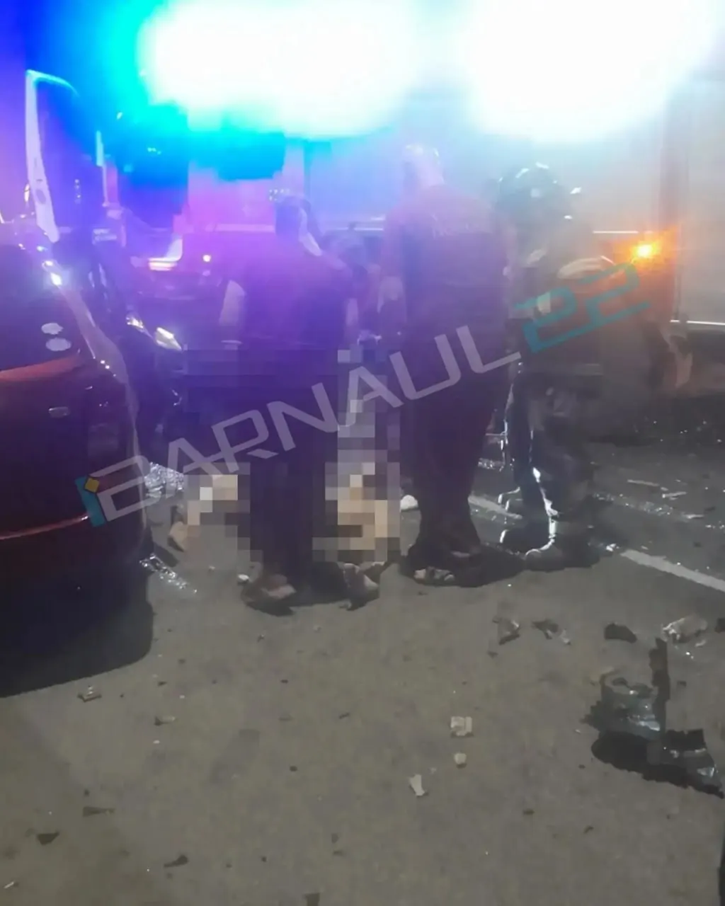 На шестом километре трассы Р-256 около полуночи 16 июля Toyota Corolla Fielder при выезде на встречную полосу столкнулась с Fiat Ducato. Водитель Toyota погиб на месте, водитель микроавтобуса не пострадал; обстоятельства происшествия выясняются.