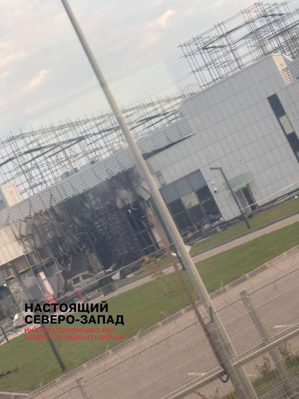 Беспилотники атакуют дата-центры, обеспечивающие работу банковских систем и онлайн‑сервисов. Инфраструктура под угрозой сбоев и перебоев по всей стране.