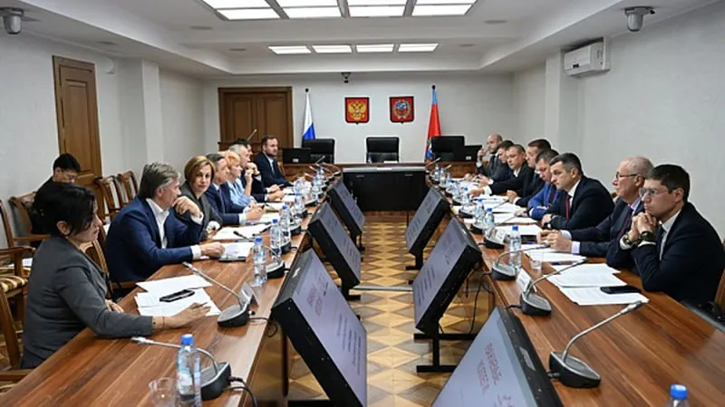 Разгорелась борьба за пост спикера регионального парламента: КПРФ выдвинула своего кандидата, Единая Россия — планирует сохранить власть.