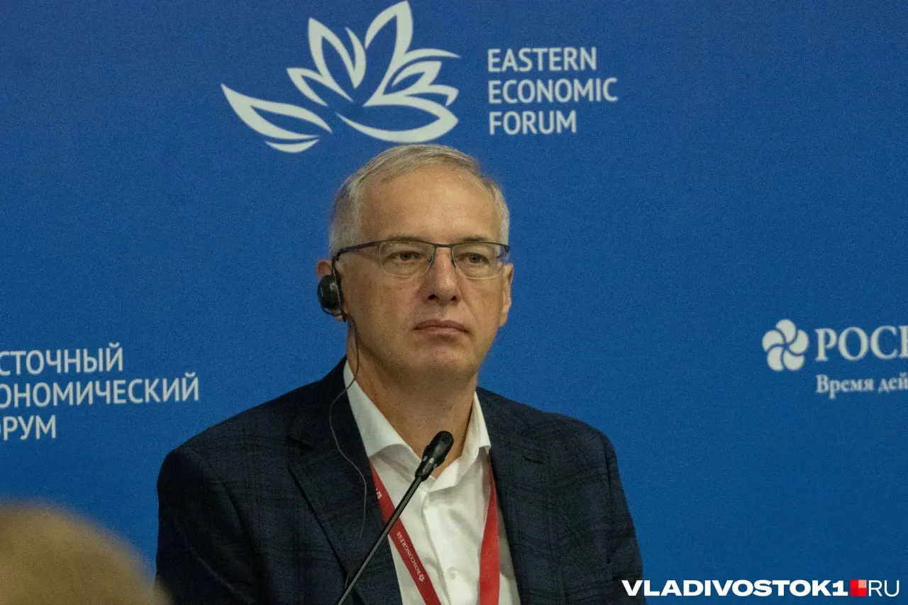 Глава DNS Дмитрий Алексеев похвалил решение о назначении Олега Кожемяко на пост полпреда на Дальнем Востоке и Константина Шестакова на должность и.о. губернатора Владивостока, подчеркнув опыт и перспективы кандидатов.